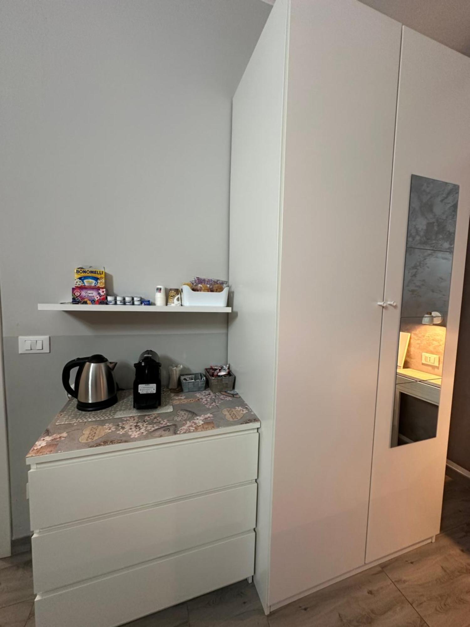 베로나 Locazione Turistica Girasole B&B 외부 사진